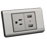Tomacorriente con puerto USB para empotrar Plata